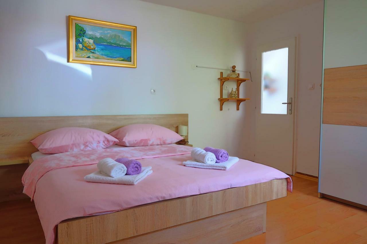 Studio Apartman Mia Stobreč Buitenkant foto