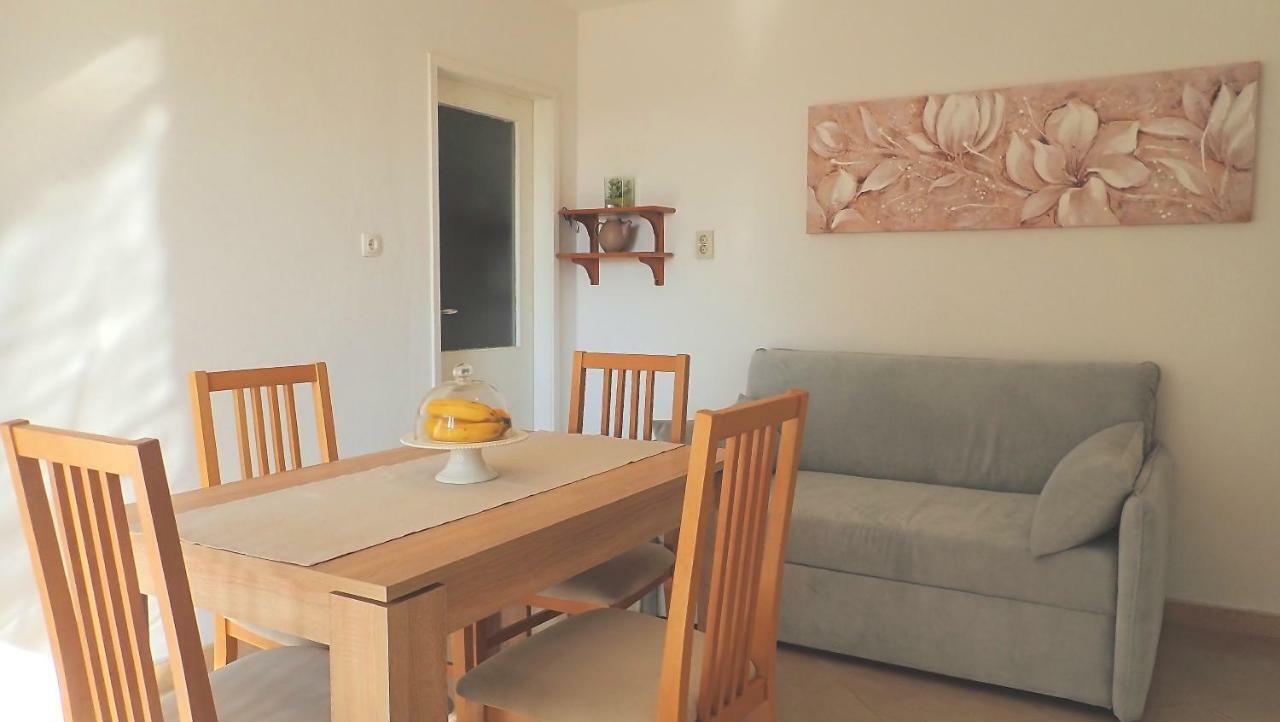 Studio Apartman Mia Stobreč Buitenkant foto
